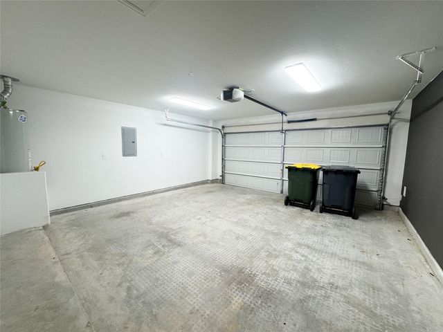 1411 Las Cuevas Drive, Conroe, TX 77301