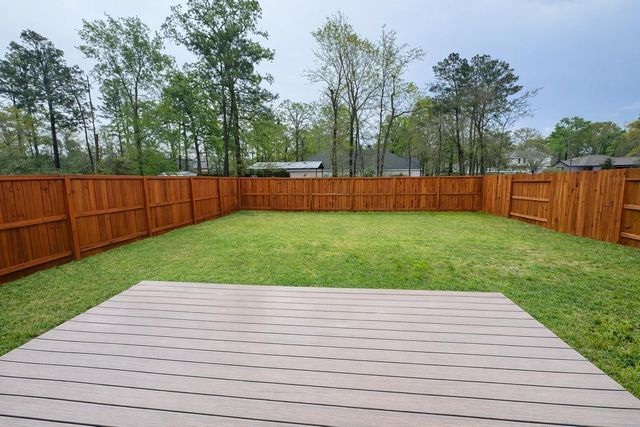 1411 Las Cuevas Drive, Conroe, TX 77301