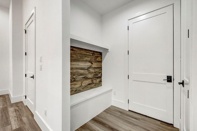 32648 Dobbin Huffsmith Road, Magnolia, TX 77354