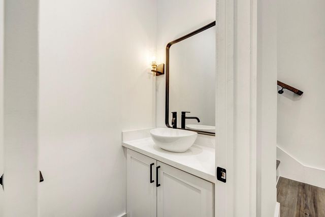 32648 Dobbin Huffsmith Road, Magnolia, TX 77354