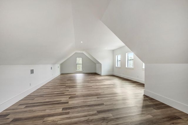 32648 Dobbin Huffsmith Road, Magnolia, TX 77354