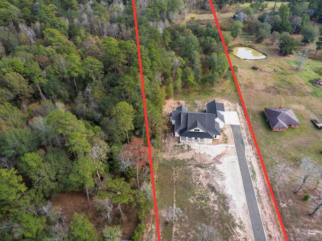 32648 Dobbin Huffsmith Road, Magnolia, TX 77354
