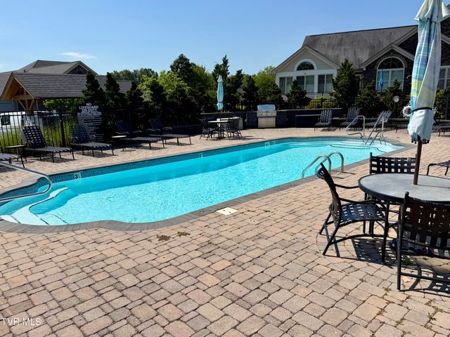 1264 Hatterdale Farm Road 1264, Blountville, TN 37617