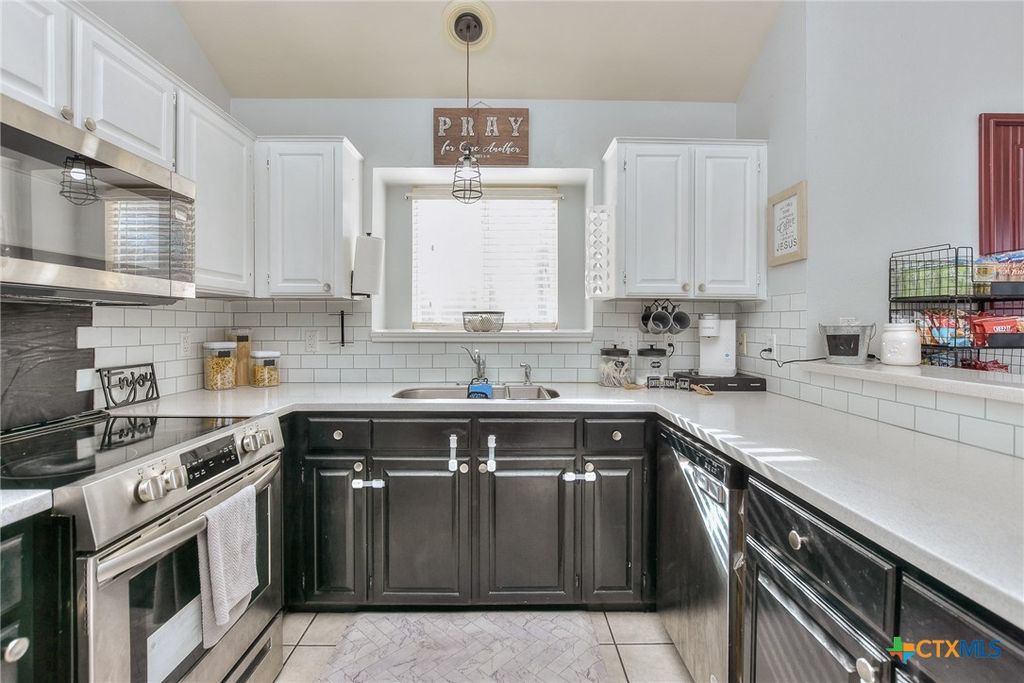 Image 12 of property listing at 4714 Buckskin Trail, Temple, TX 76502