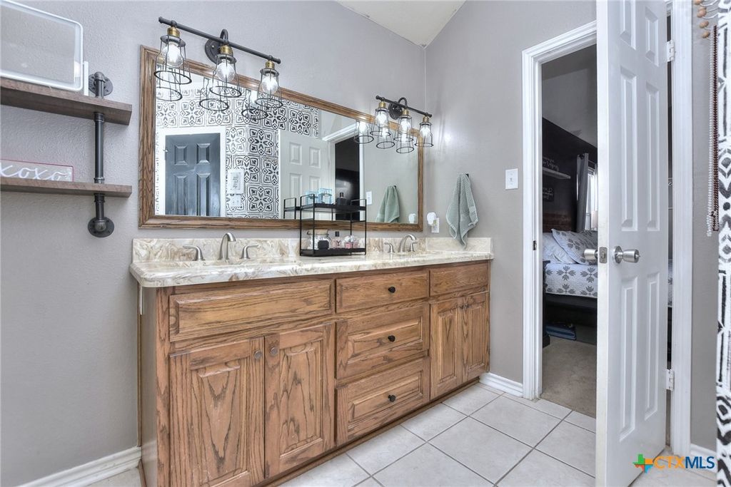 Image 22 of property listing at 4714 Buckskin Trail, Temple, TX 76502