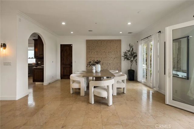 13045 Greenleaf Street, Studio City, CA 91604