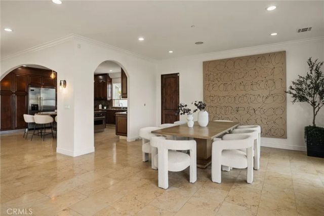 13045 Greenleaf Street, Studio City, CA 91604