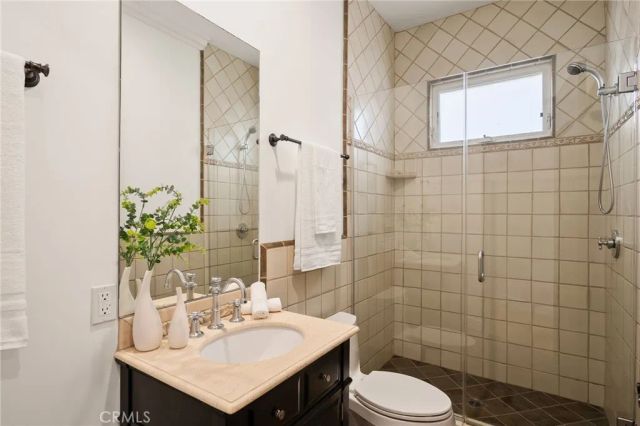 13045 Greenleaf Street, Studio City, CA 91604