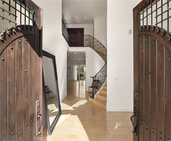 13045 Greenleaf Street, Studio City, CA 91604