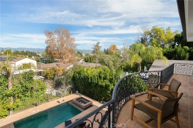 13045 Greenleaf Street, Studio City, CA 91604