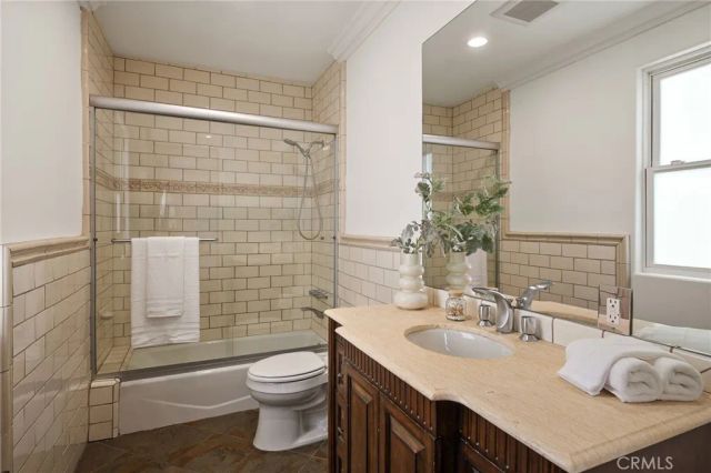 13045 Greenleaf Street, Studio City, CA 91604