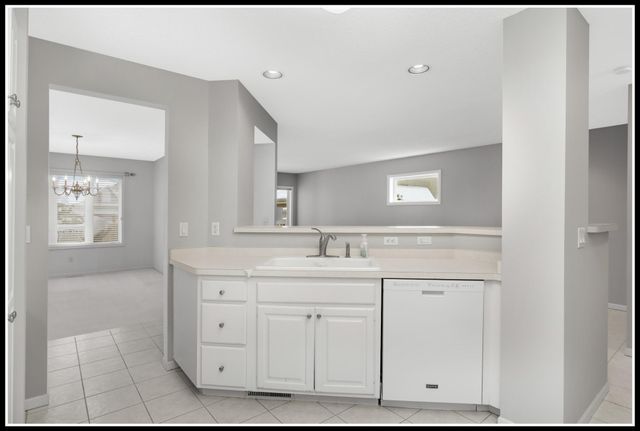 15635 16th Place N, Plymouth, MN 55447