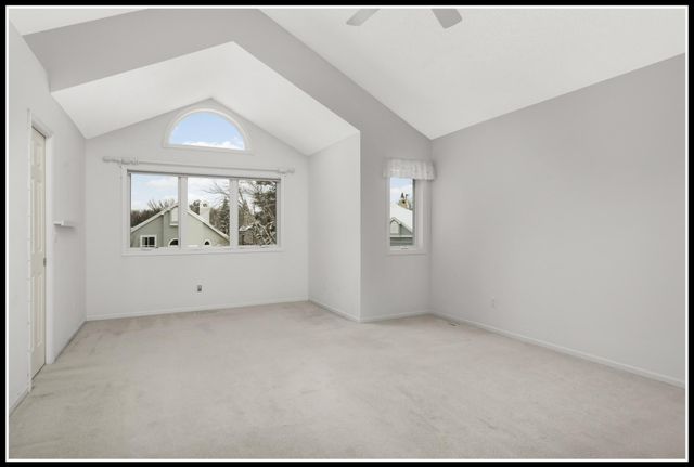 15635 16th Place N, Plymouth, MN 55447