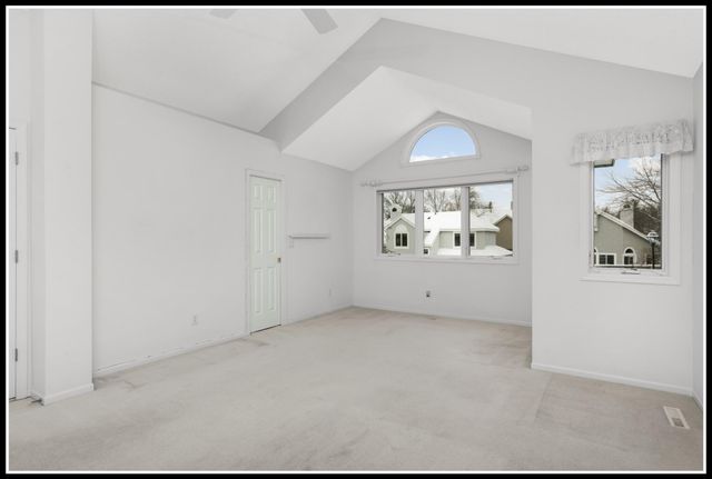 15635 16th Place N, Plymouth, MN 55447