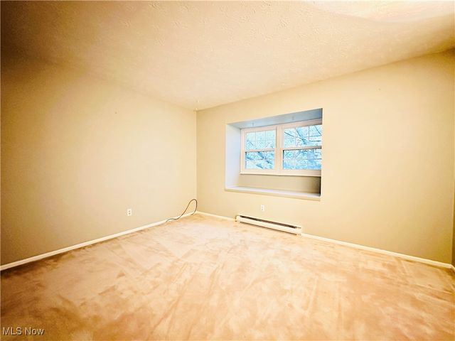 8300 Deepwood Boulevard 8, Mentor, OH 44060