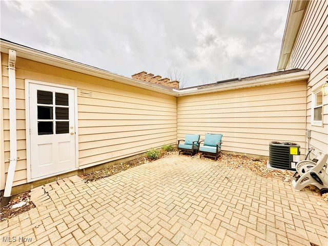 8300 Deepwood Boulevard 8, Mentor, OH 44060