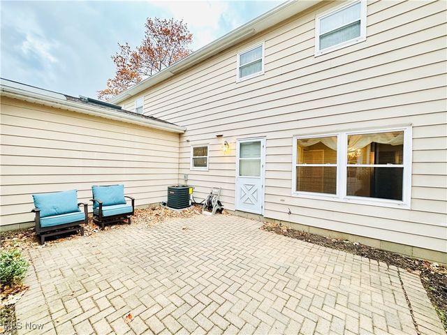 8300 Deepwood Boulevard 8, Mentor, OH 44060