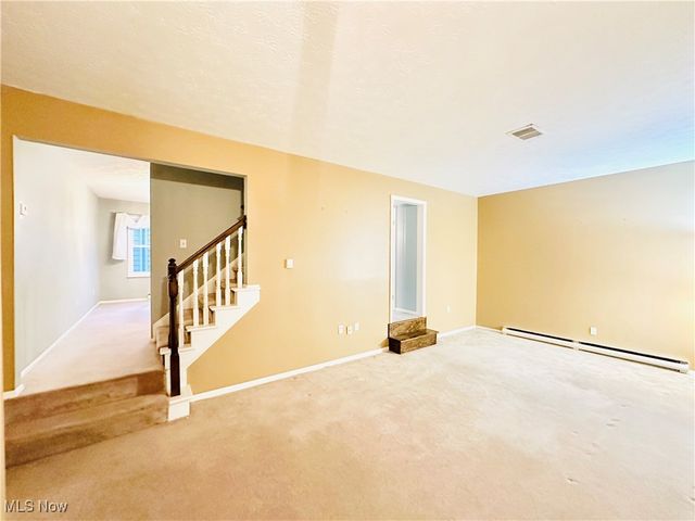 8300 Deepwood Boulevard 8, Mentor, OH 44060