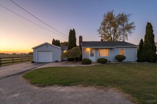 5576 W Beecher Road, Adrian, MI 49221