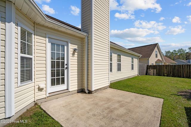 1966 Jeffrey Stokes Drive NE, Leland, NC 28451