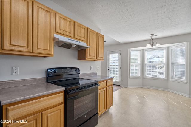 1966 Jeffrey Stokes Drive NE, Leland, NC 28451