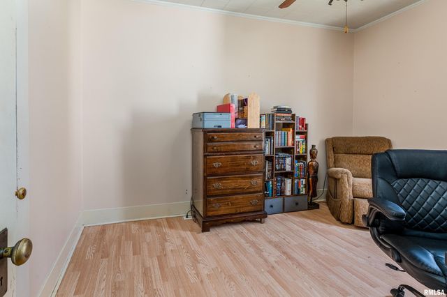 609 N 18TH Street, Herrin, IL 62948