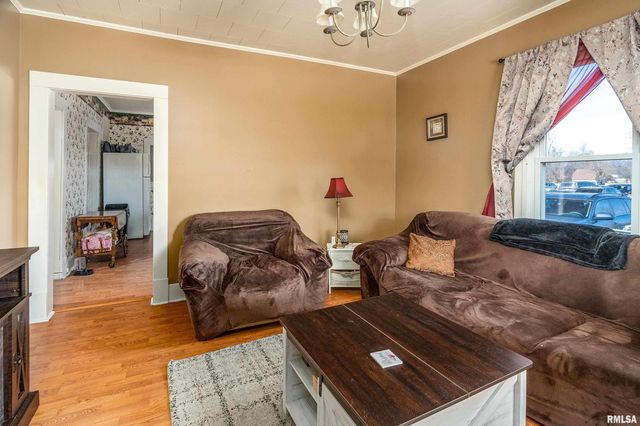 609 N 18TH Street, Herrin, IL 62948