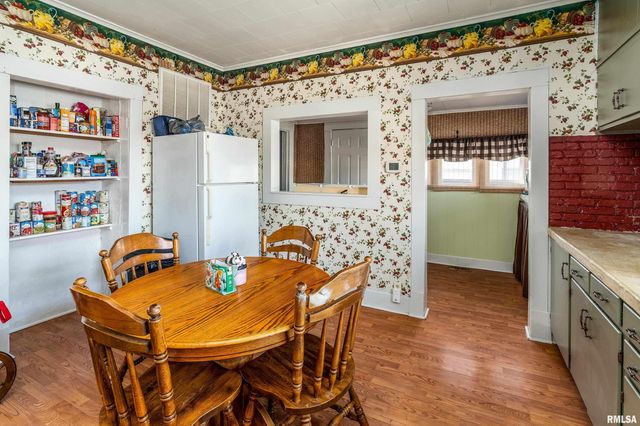 609 N 18TH Street, Herrin, IL 62948