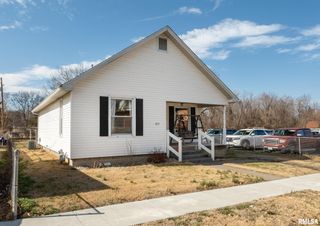 609 N 18TH Street, Herrin, IL 62948