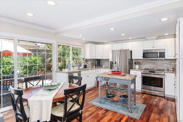 17525 Plaza Gitana, San Diego, CA 92128