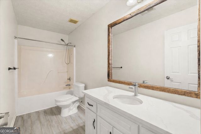 4485 Gauntt Road SE, Oxford, GA 30054