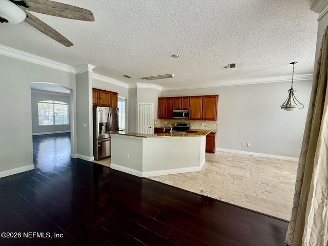 1084 CANDLEBARK Drive, Jacksonville, FL 32225