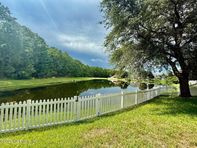 1084 CANDLEBARK Drive, Jacksonville, FL 32225