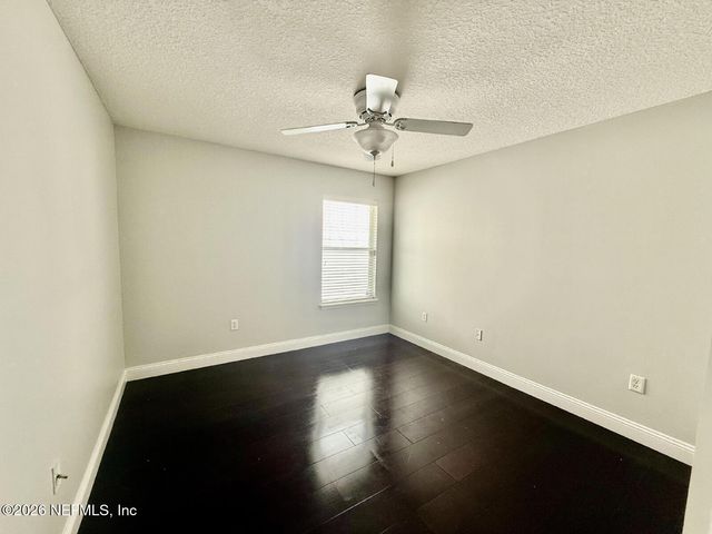 1084 CANDLEBARK Drive, Jacksonville, FL 32225