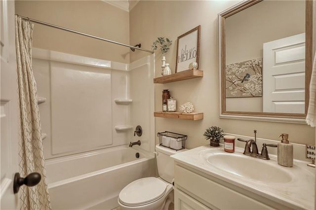 3323 Shoals Ridge Drive, Dacula, GA 30019