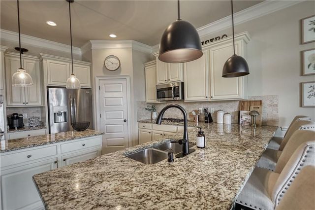 3323 Shoals Ridge Drive, Dacula, GA 30019
