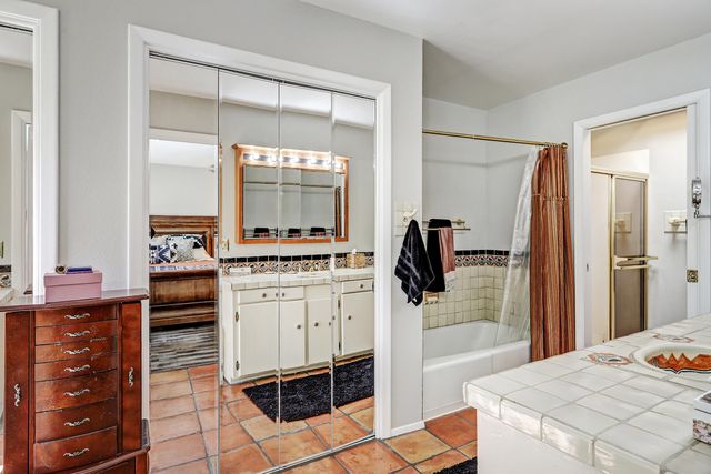 7542 BEAR CANYON Road NE, Albuquerque, NM 87109