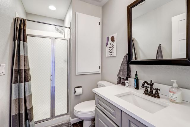 7542 BEAR CANYON Road NE, Albuquerque, NM 87109