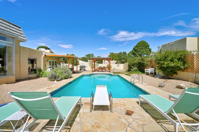 7542 BEAR CANYON Road NE, Albuquerque, NM 87109