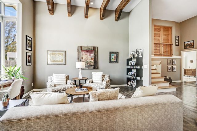 7542 BEAR CANYON Road NE, Albuquerque, NM 87109