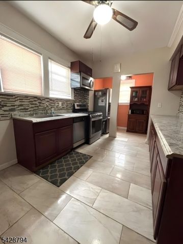 104 W 18Th St, Linden City, NJ 07036