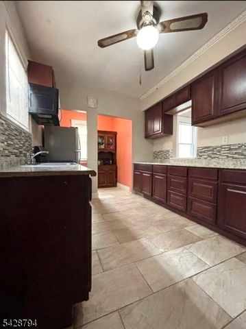 104 W 18Th St, Linden City, NJ 07036