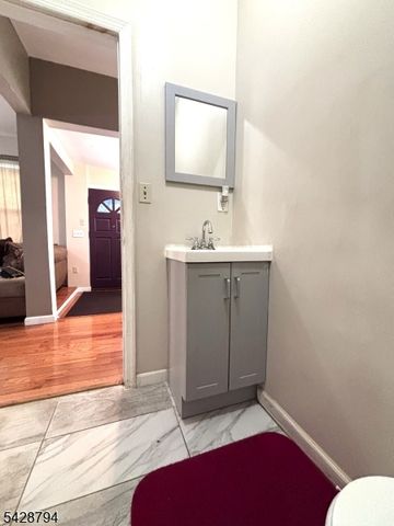 104 W 18Th St, Linden City, NJ 07036