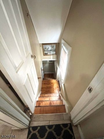 104 W 18Th St, Linden City, NJ 07036