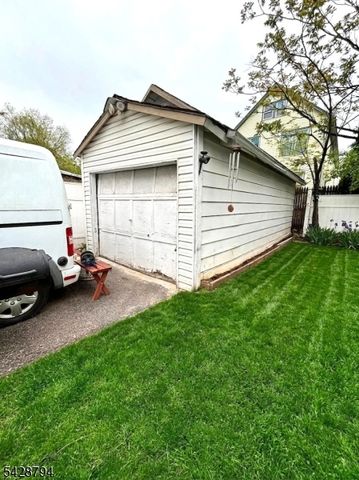 104 W 18Th St, Linden City, NJ 07036