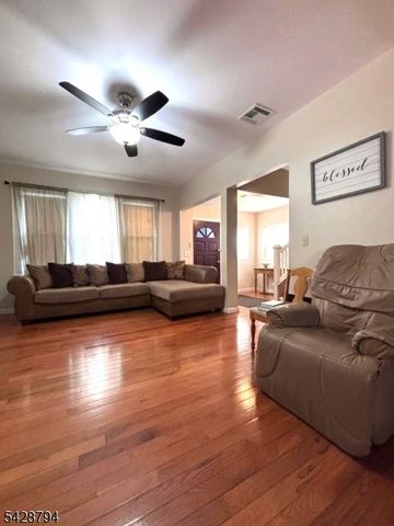 104 W 18Th St, Linden City, NJ 07036