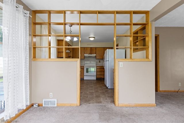 2150 Beechwood Avenue, Alliance, OH 44601