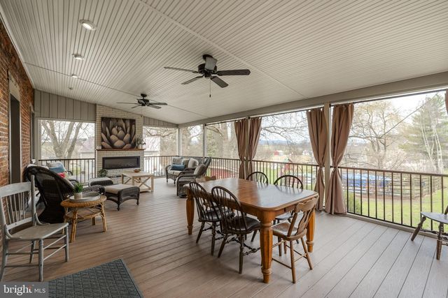 339 S MARKET ST, Newmanstown, PA 17073
