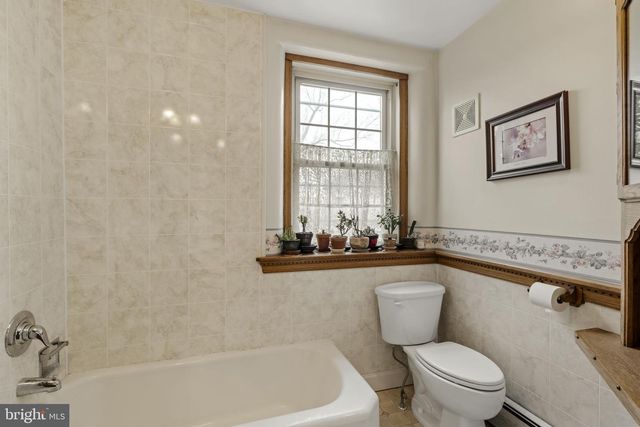 339 S MARKET ST, Newmanstown, PA 17073