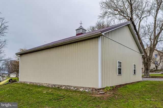 339 S MARKET ST, Newmanstown, PA 17073
